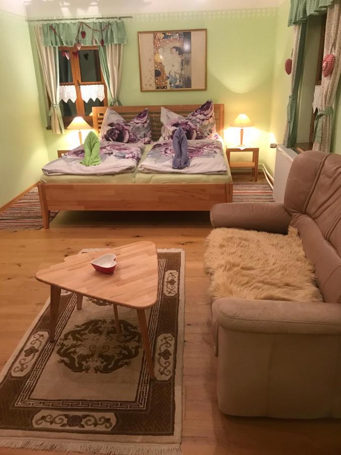 Weichselboden, Alte Schule Apartment Ngoại thất bức ảnh